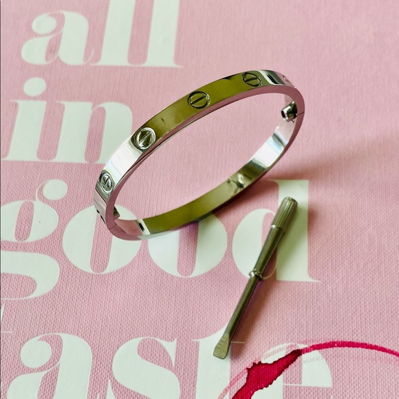 Silver Bracelet  with Screwdriver Love Bangle - Picture 2 of 6